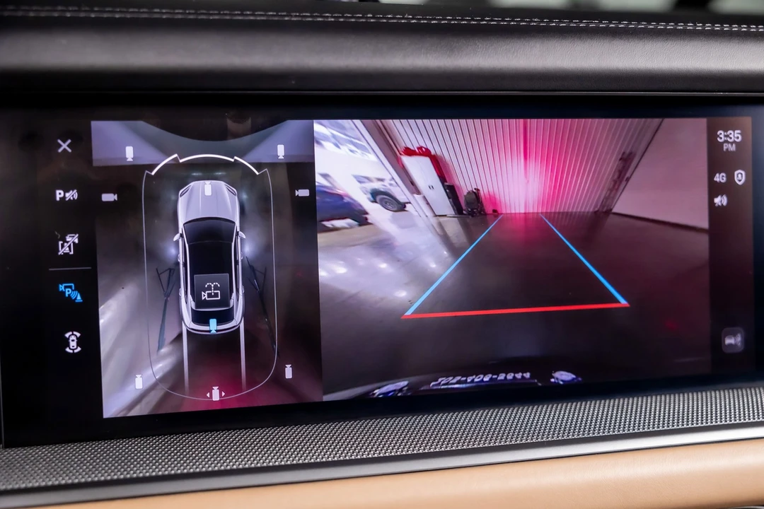2024 Porsche 9Y0/9Y3 Cayenne - Image 12 of 12