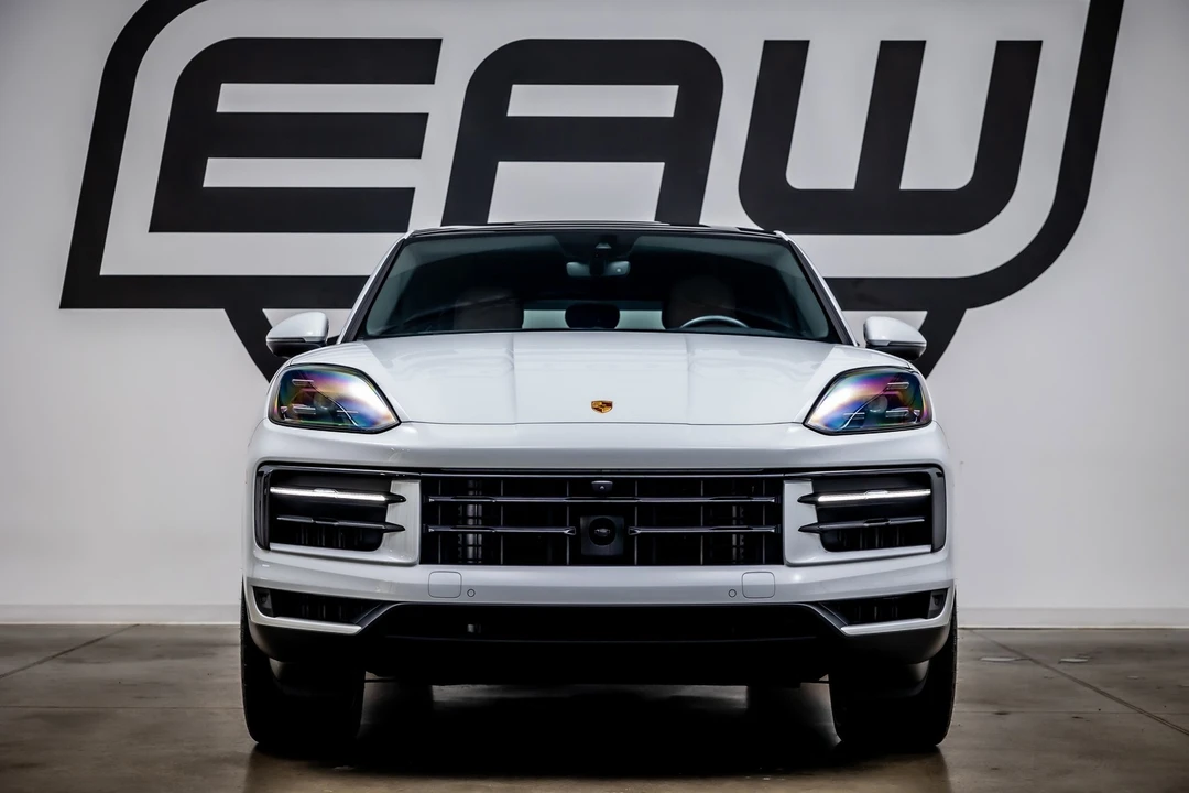 2024 Porsche 9Y0/9Y3 Cayenne - Image 3 of 12