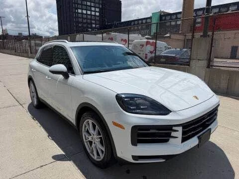 2024 Porsche 9Y0/9Y3 Cayenne - Image 3 of 13