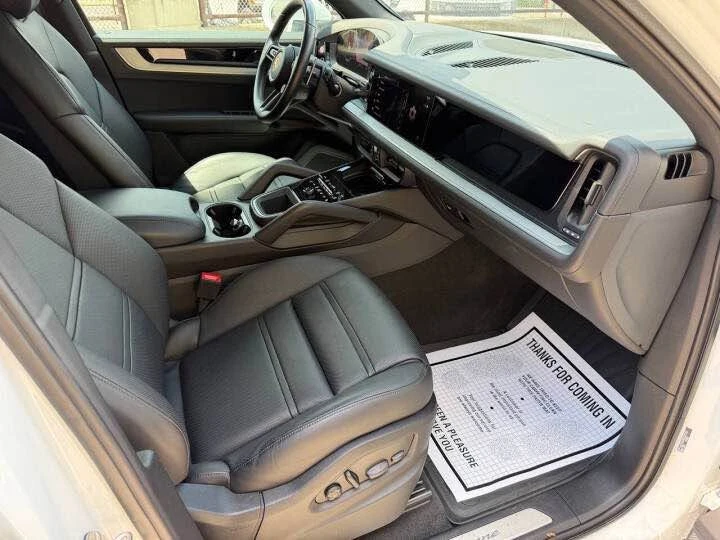 2024 Porsche 9Y0/9Y3 Cayenne - Image 7 of 13