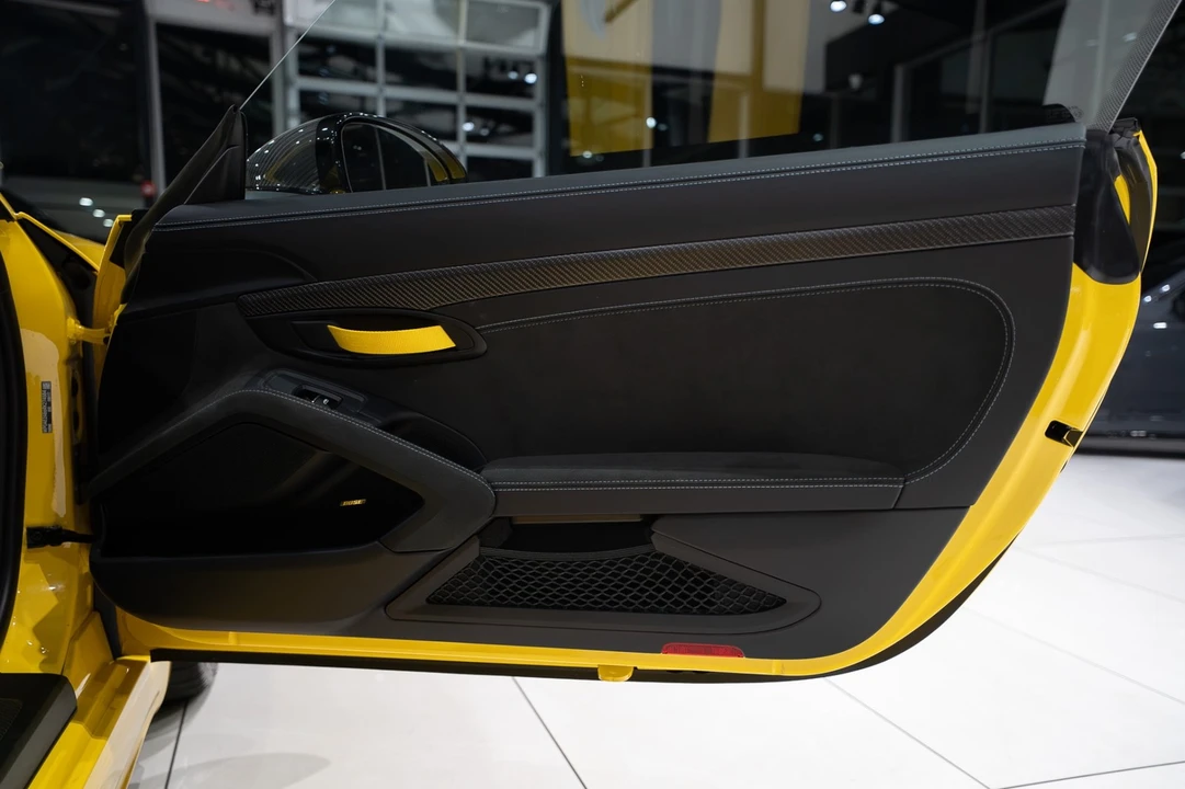 2024 Porsche 718 Cayman GT4 RS - Image 20 of 31