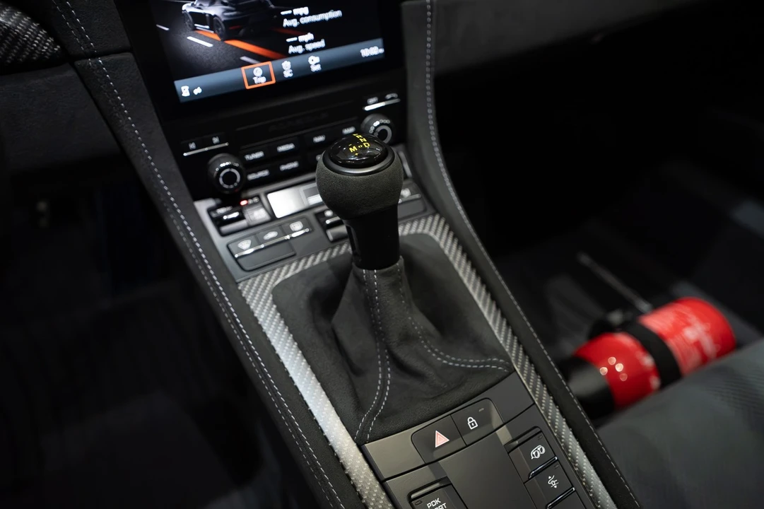 2024 Porsche 718 Cayman GT4 RS - Image 16 of 31