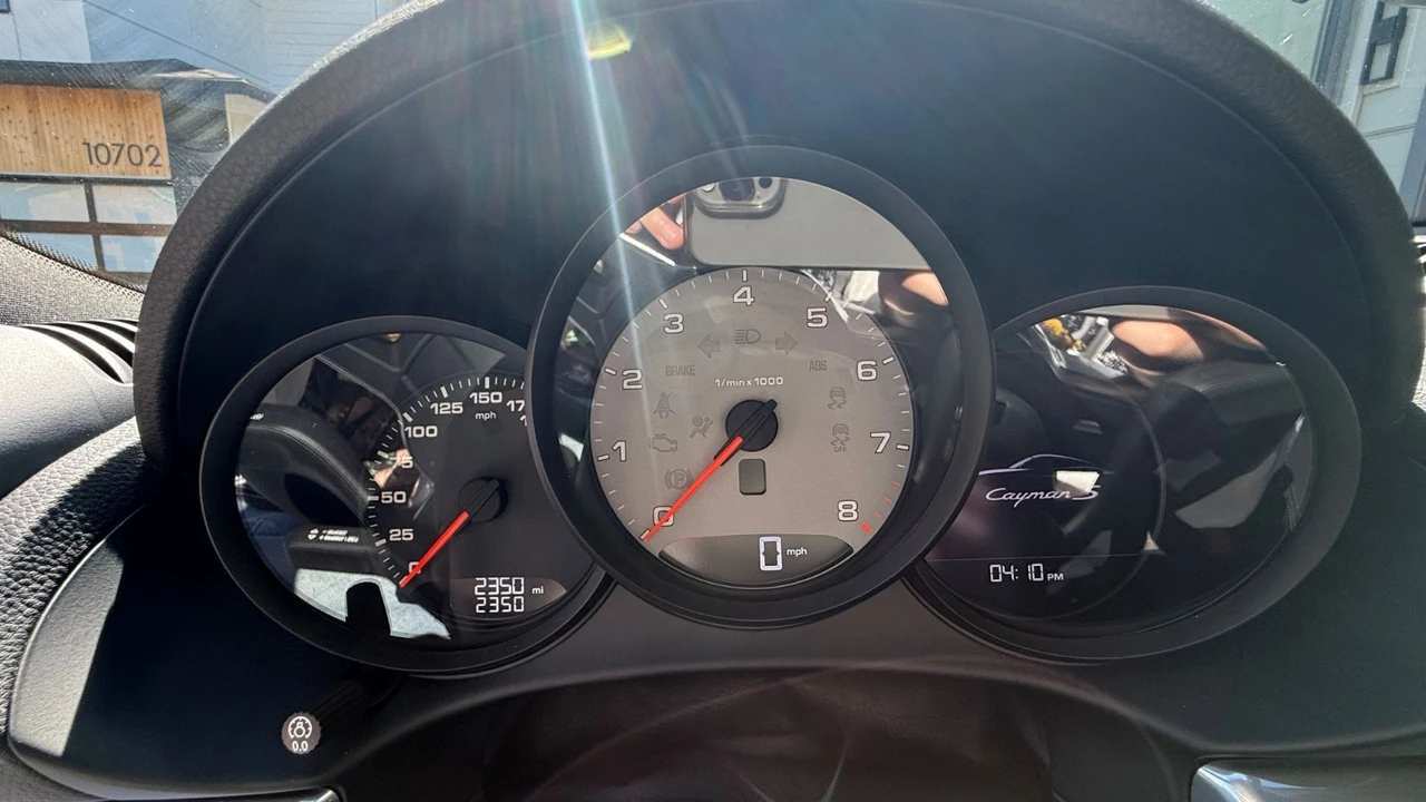 2024 Porsche 718 Cayman S - Image 14 of 21