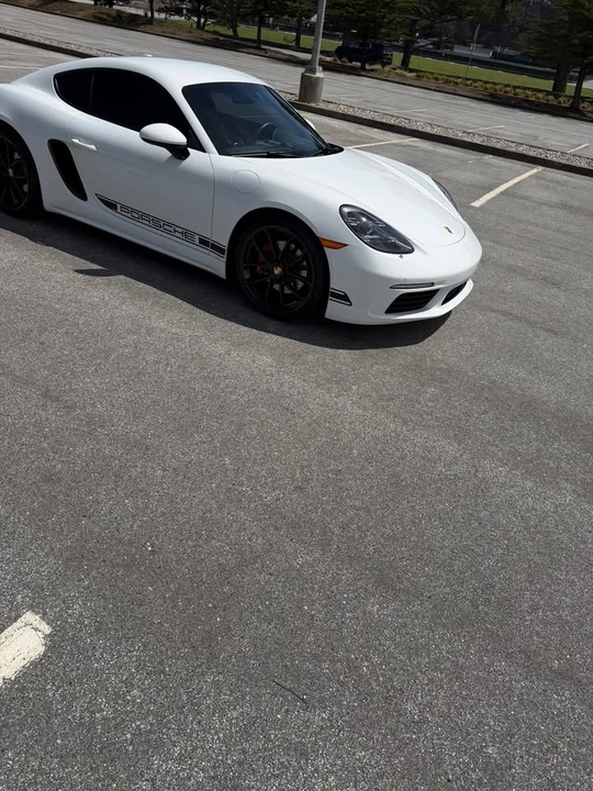 2024 Porsche 718 Cayman - Image 8 of 20