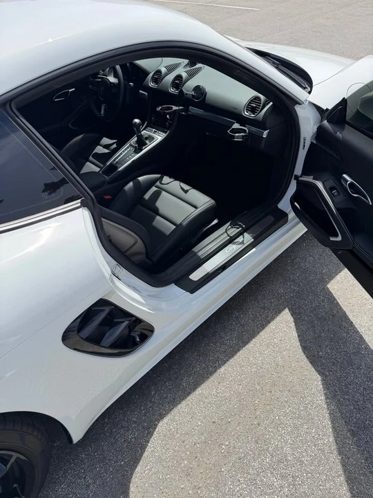 2024 Porsche 718 Cayman - Image 9 of 20