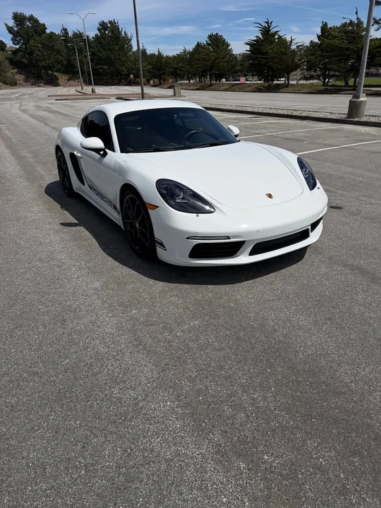 2024 Porsche 718 Cayman - Image 3 of 20