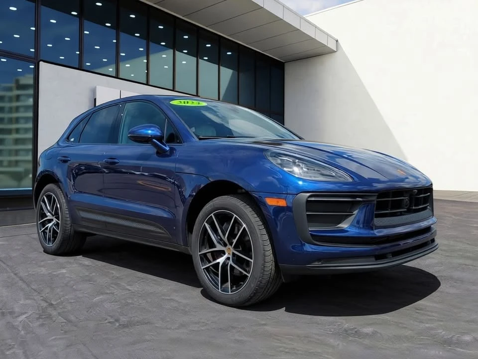 2024 Porsche Macan - Image 3 of 19
