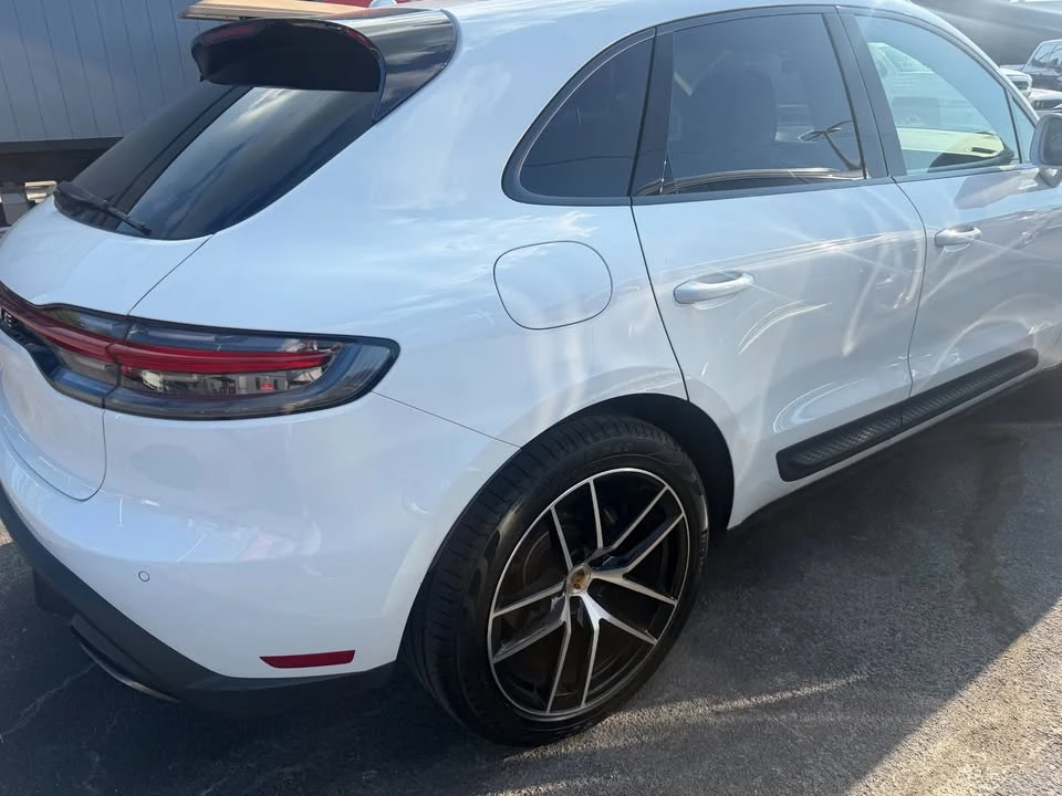 2024 Porsche Macan - Image 3 of 14