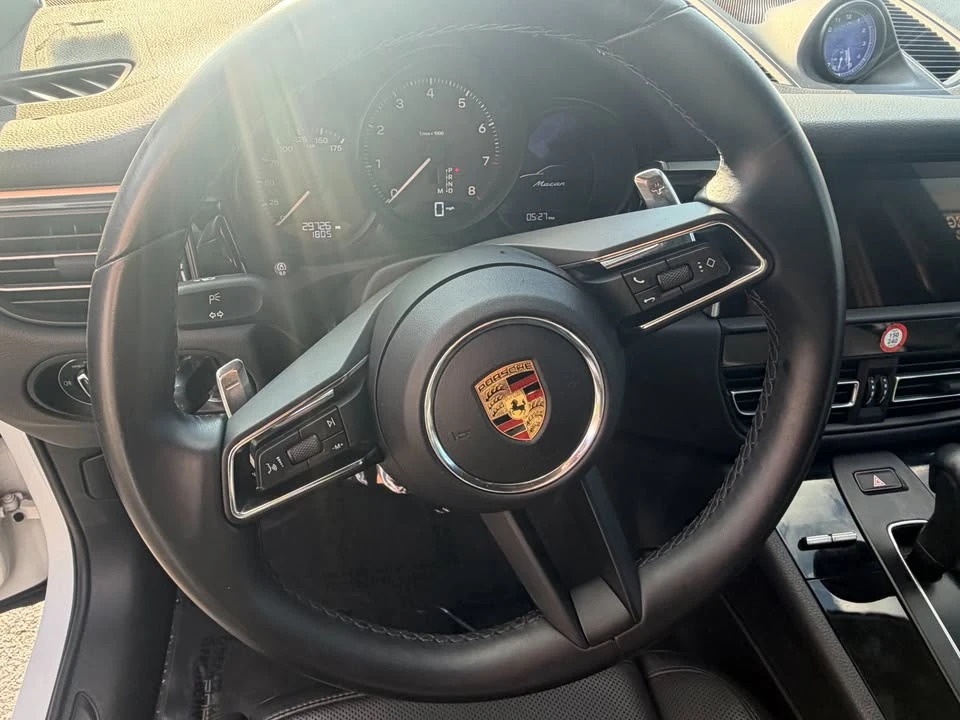 2024 Porsche Macan - Image 6 of 14