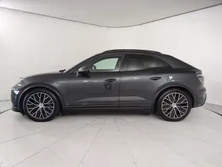 2024 Porsche Macan Electric - Image 2 of 4