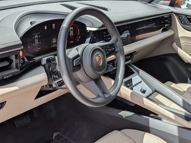 2024 Porsche Macan Electric - Image 4 of 4