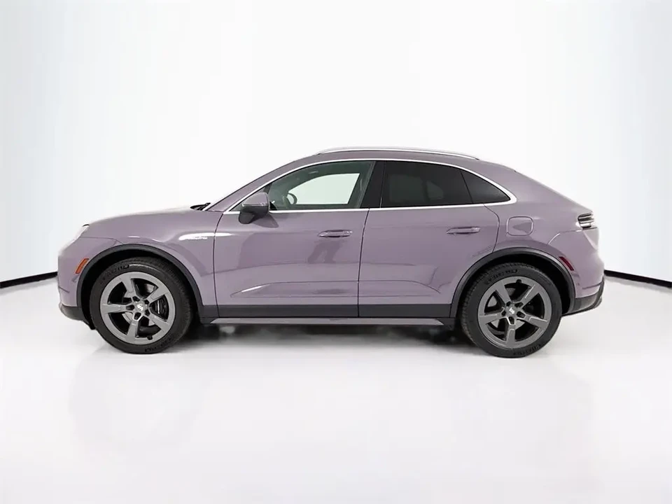 2024 Porsche Macan Electric - Image 2 of 8