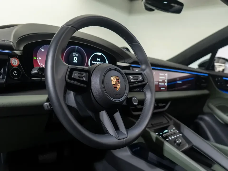 2024 Porsche Macan Electric - Image 2 of 20