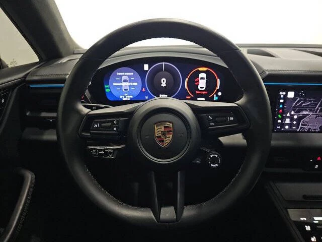 2024 Porsche Macan Electric - Image 10 of 24