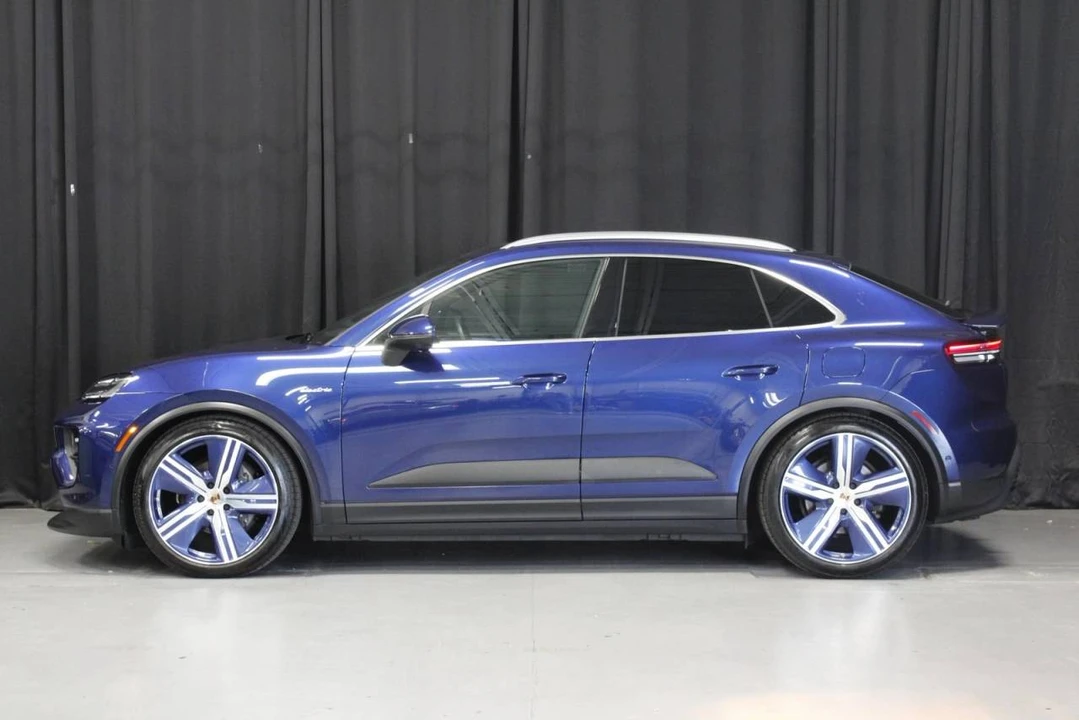 2024 Porsche Macan Electric - Image 2 of 5