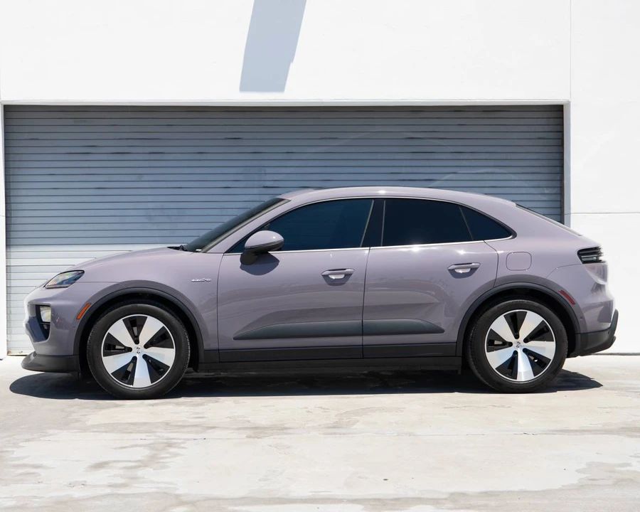 2024 Porsche Macan Electric - Image 2 of 5