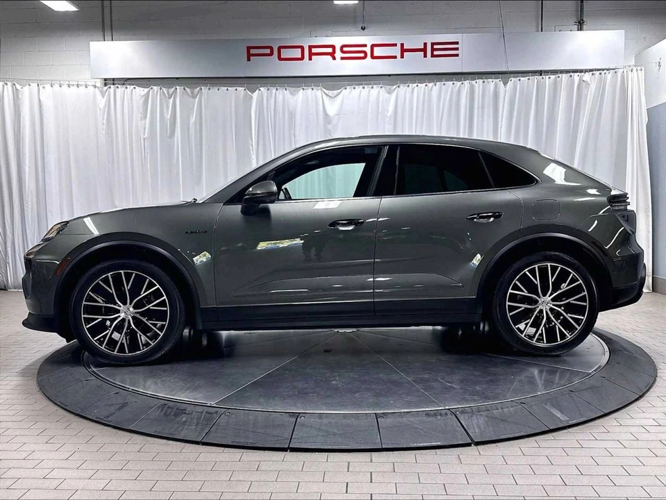 2024 Porsche Macan Electric - Image 2 of 5