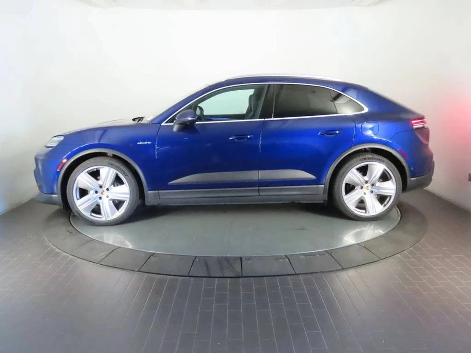 2024 Porsche Macan Electric - Image 2 of 4