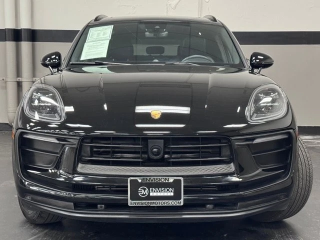 2024 Porsche Macan - Image 5 of 31