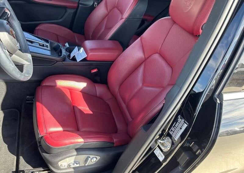 2024 Porsche Macan - Image 4 of 9