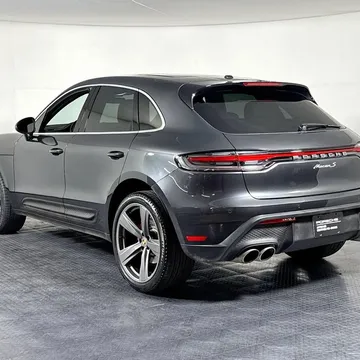 2024 Porsche Macan Base