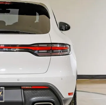 2024 Porsche Macan Base