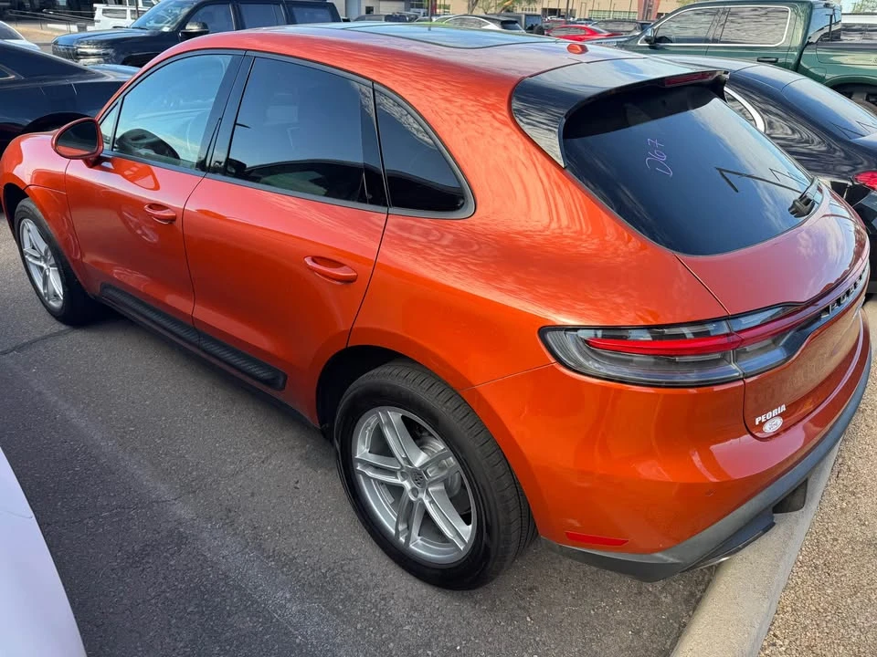 2024 Porsche Macan - Image 3 of 11