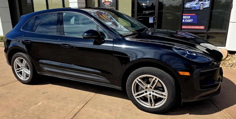 2024 Porsche Macan - Image 4 of 10
