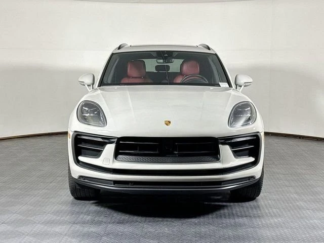 2024 Porsche Macan - Image 4 of 11