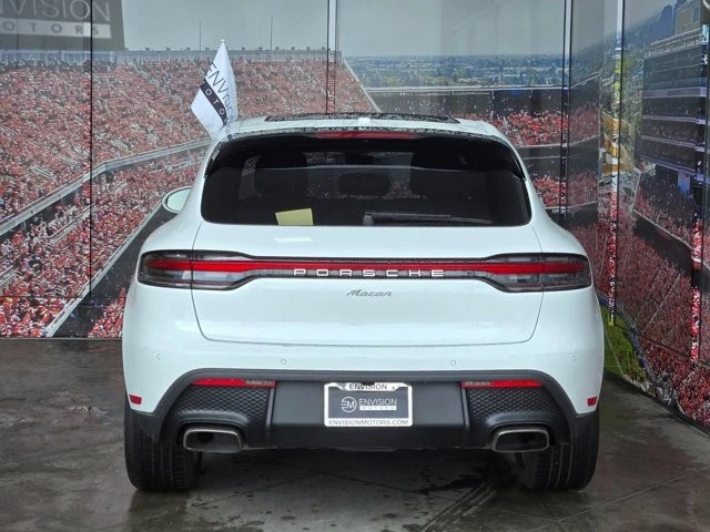 2024 Porsche Macan - Image 7 of 12