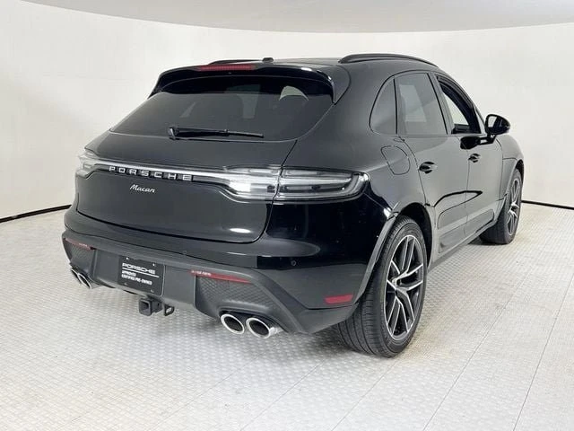 2024 Porsche Macan - Image 7 of 20
