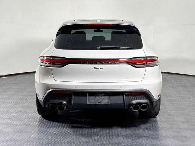 2024 Porsche Macan - Image 6 of 20