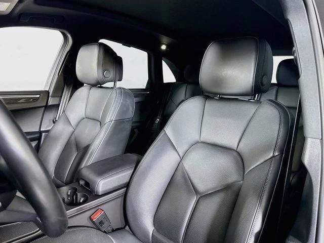 2024 Porsche Macan - Image 5 of 20