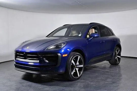 2024 Porsche Macan Base