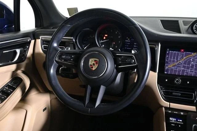 2024 Porsche Macan - Image 12 of 20