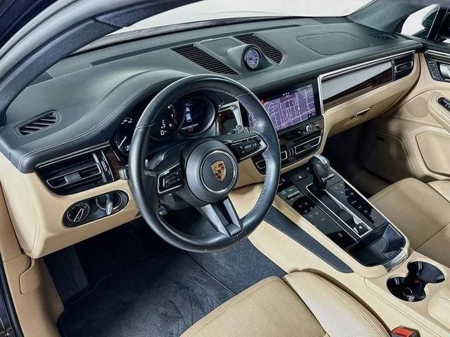 2024 Porsche Macan - Image 4 of 20