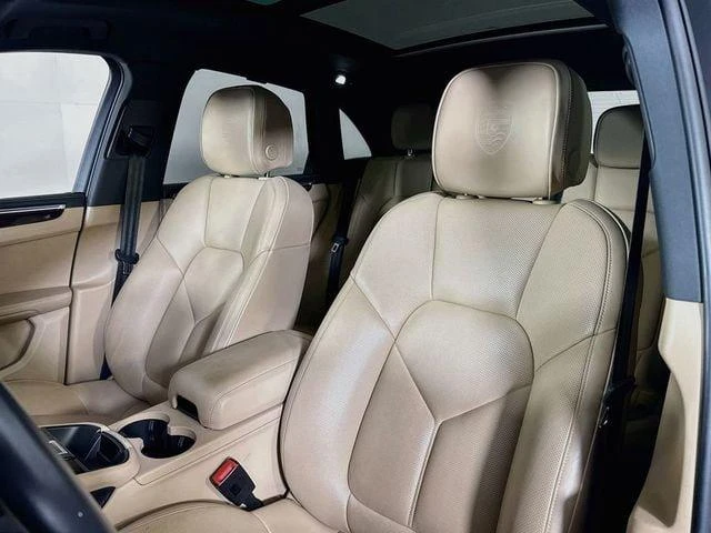 2024 Porsche Macan - Image 5 of 20