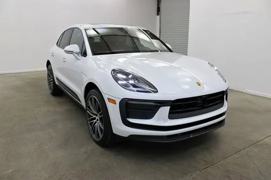 2024 Porsche Macan Certified Pre-Owned