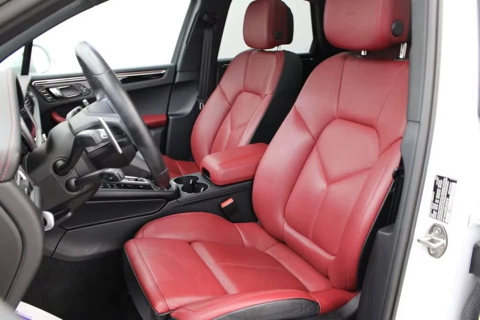 2024 Porsche Macan - Image 3 of 18
