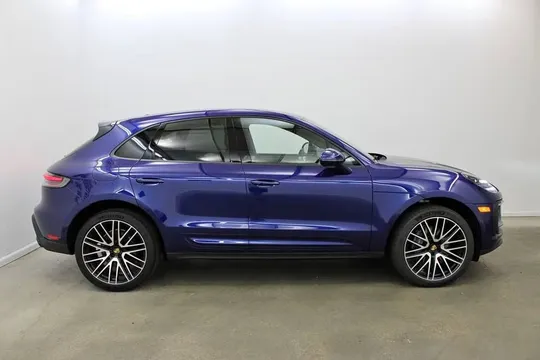 2024 Porsche Macan Certified Pre-Owned