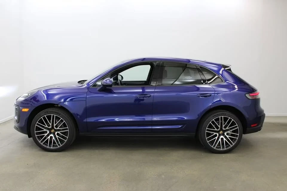 2024 Porsche Macan - Image 3 of 19
