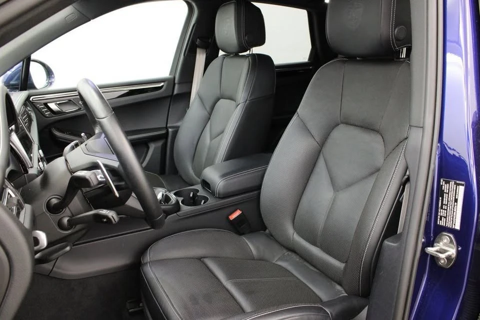 2024 Porsche Macan - Image 4 of 19