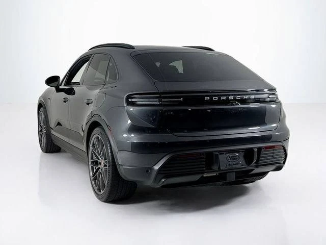 2024 Porsche Macan Electric - Image 3 of 20