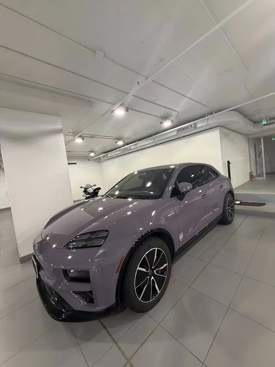 2024 Porsche Macan Electric - Image 2 of 10