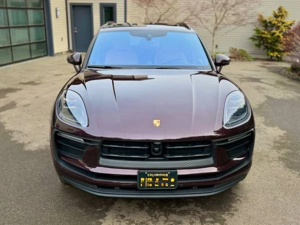 2024 Porsche Macan - Image 2 of 14
