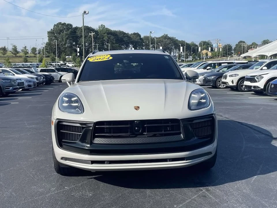 2024 Porsche Macan GTS - Image 2 of 15