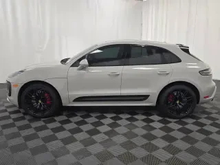 2024 Porsche Macan GTS - Image 2 of 4