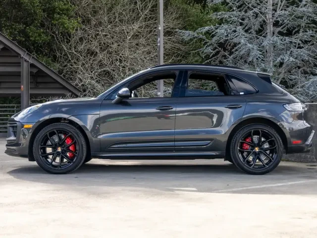 2024 Porsche Macan GTS - Image 2 of 9
