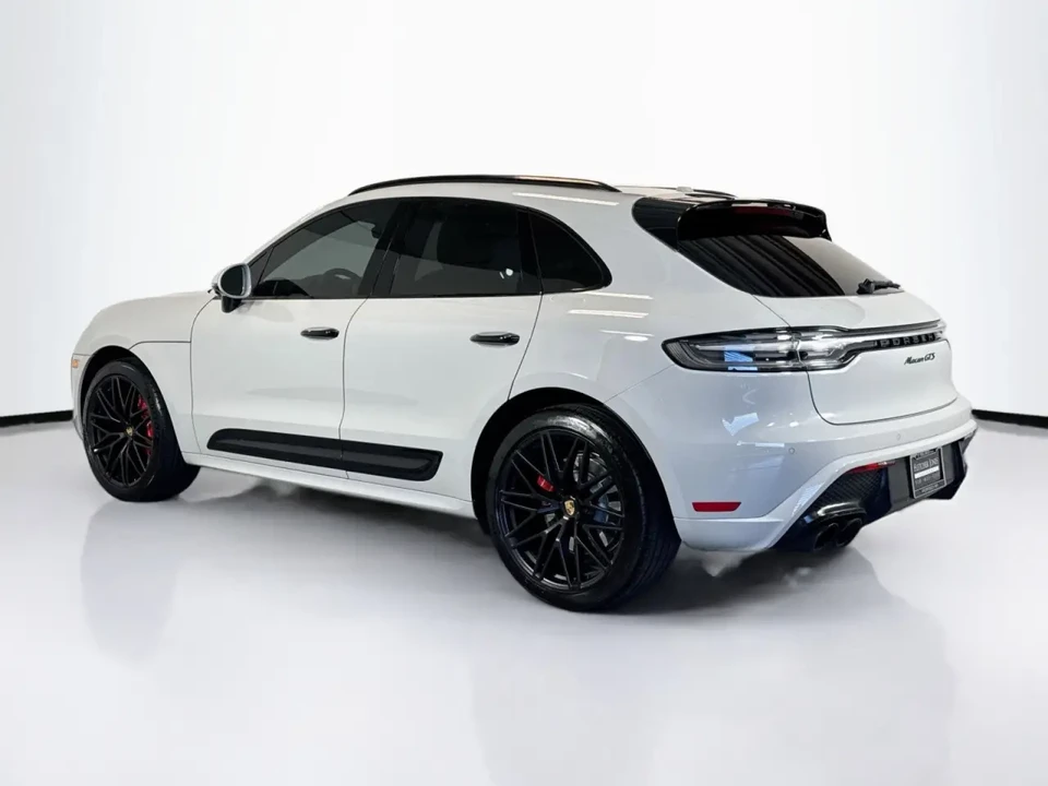2024 Porsche Macan GTS - Image 3 of 13