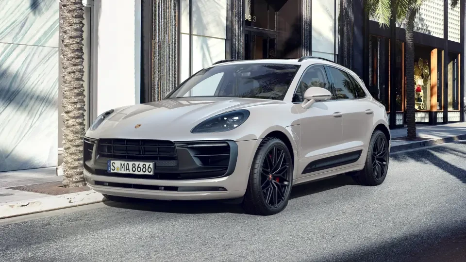 2024 Porsche Macan GTS - Image 12 of 13
